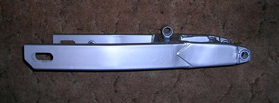 [The side of the modified ST swingarm.]